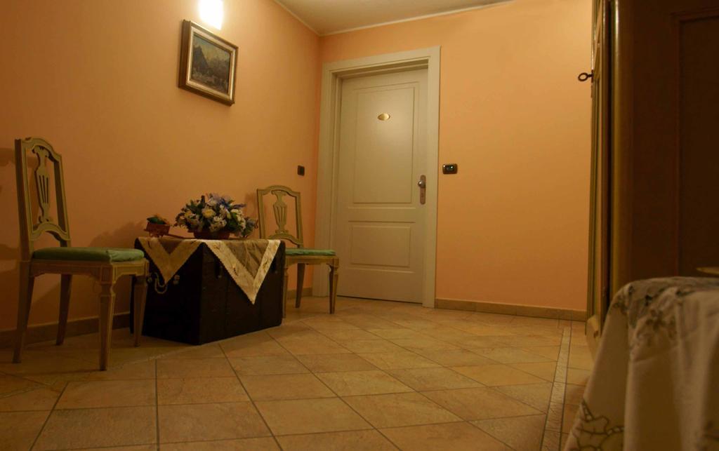 Hotel Caprice Avigliana Exterior foto
